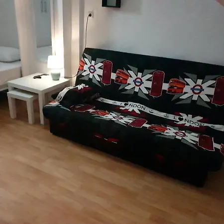 Red White 1 Apartment *