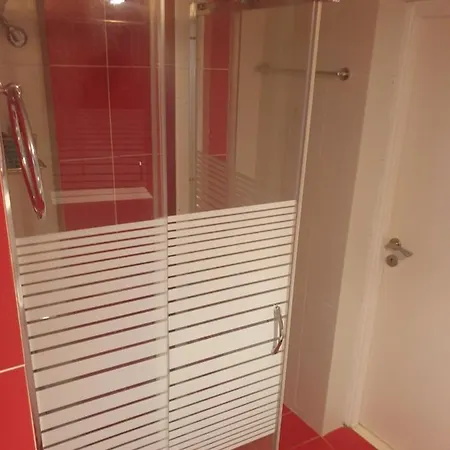 Red White 1 * Kalamata